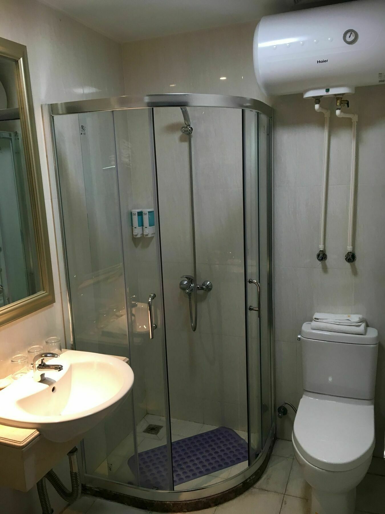 Guangzhou Yi Long International Apartment Екстер'єр фото